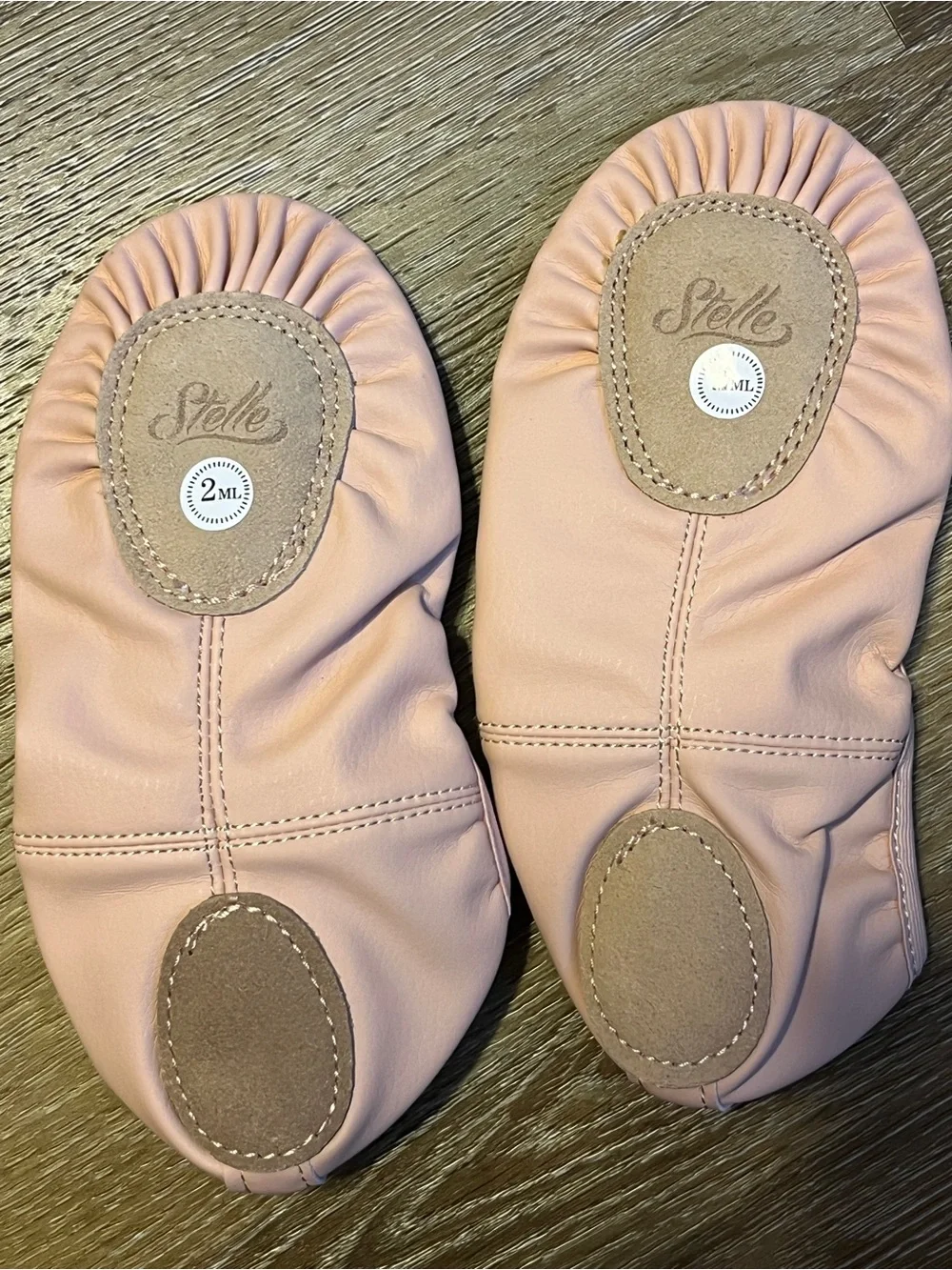 NEW Kids Pink Ballet Slippers with Elastic Strap, size 2 ML